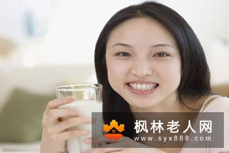 老人喝豆浆的选择方法